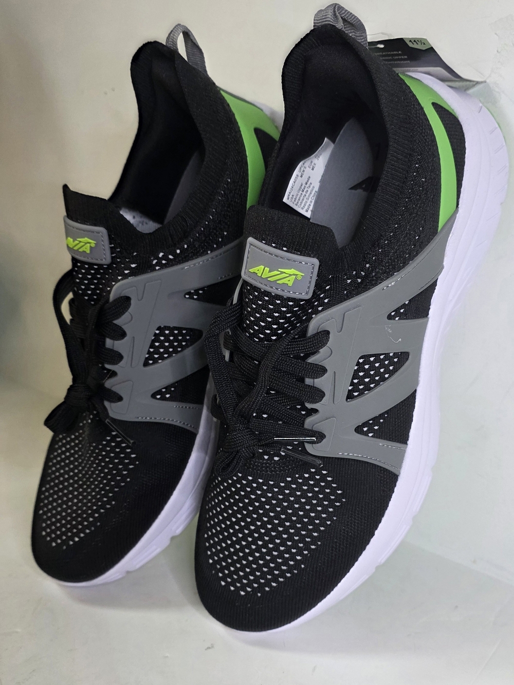 AVIA Men’s 11.5 Quickflash Active  Sneakers Black/Green